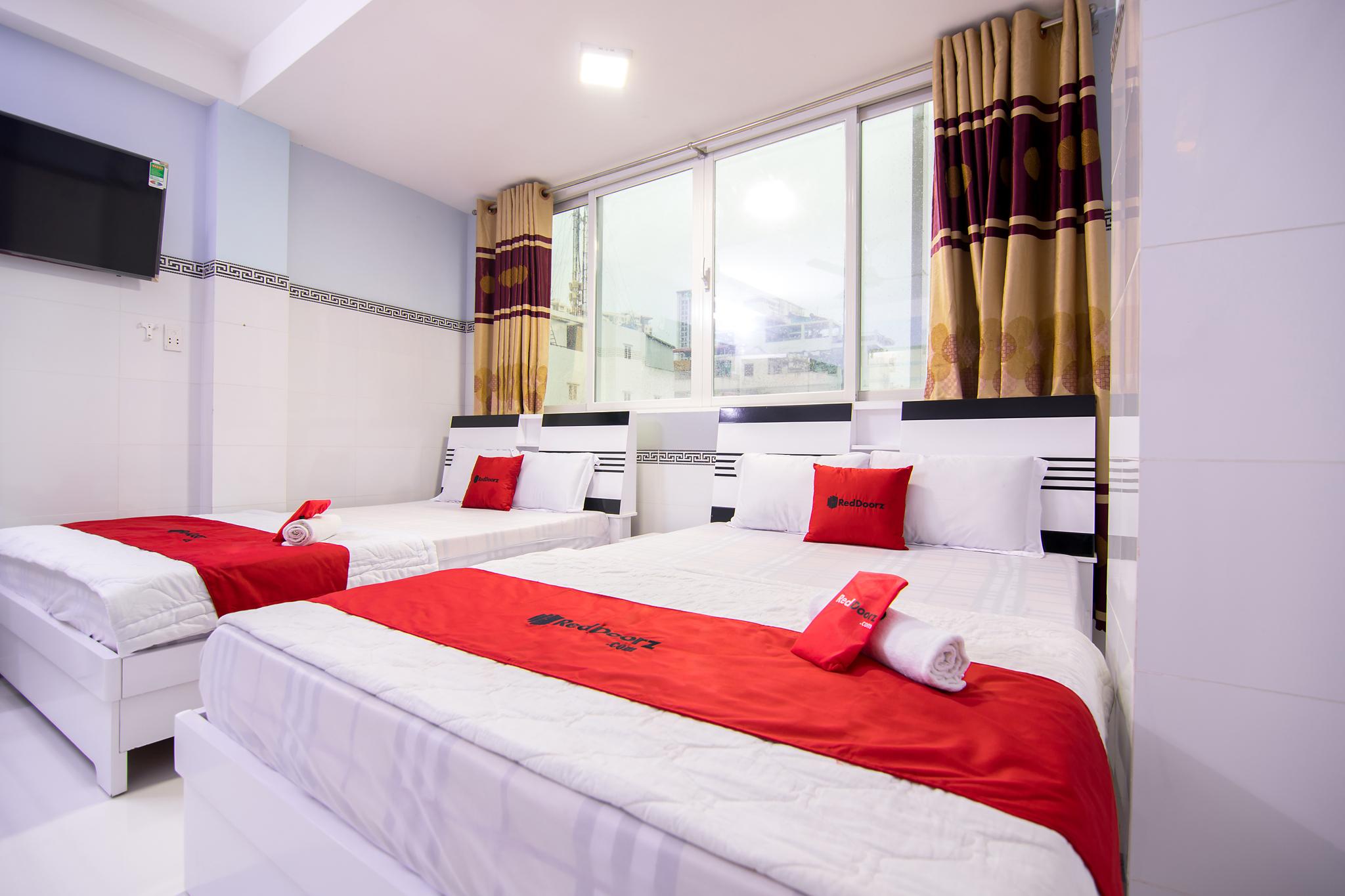 Reddoorz Plus Near Ben Thanh Market Хошимин Екстериор снимка